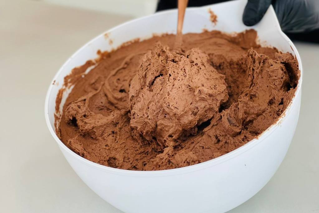 mousse-de-chocolate-para-bolo