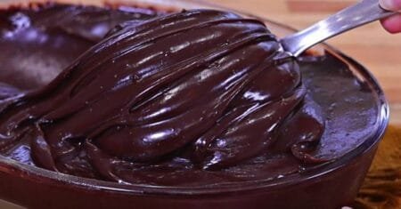 Recheio de Chocolate para Bolo de Aniversário: Receita Cremosa