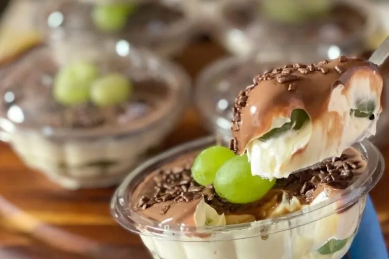 bombom-no-pote-de-uva