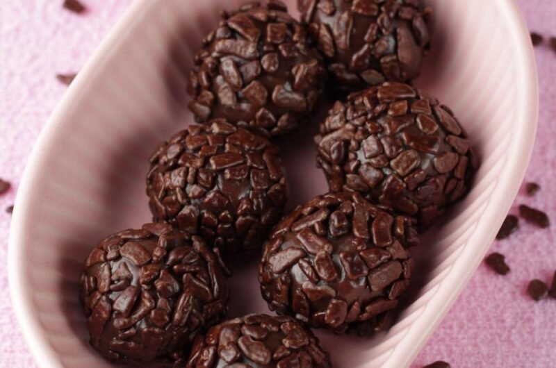 Como Fazer Brigadeiro Gourmet de Chocolate